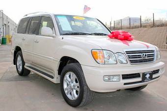 2005 Lexus LX470 Pictures