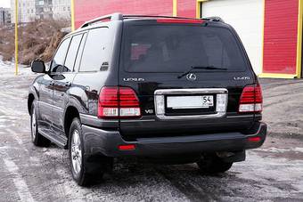 2005 Lexus LX470 Pictures