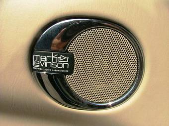 2005 Lexus LX470 Wallpapers