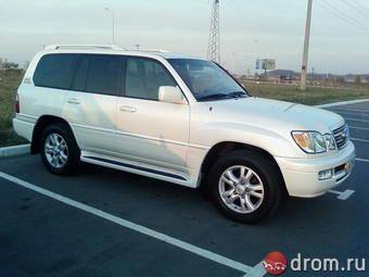 2005 Lexus LX470