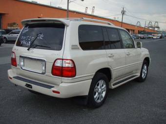 2005 Lexus LX470 Wallpapers