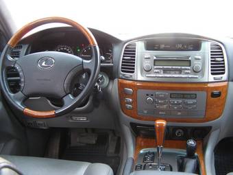 2005 Lexus LX470 Wallpapers