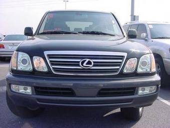 2005 Lexus LX470 Pics