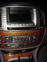 2005 Lexus LX470 Photos