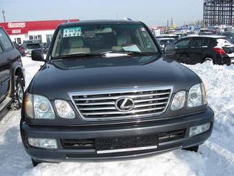 2005 Lexus LX470 Pictures