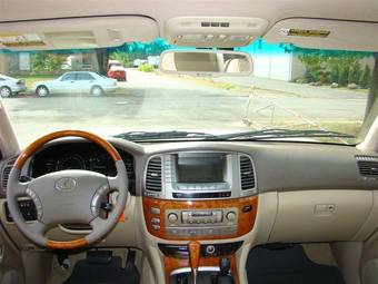 2005 Lexus LX470 Wallpapers