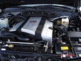 2005 Lexus LX470 Pictures