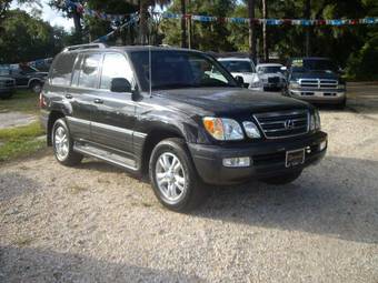 2005 Lexus LX470 Photos