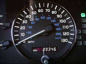 2005 Lexus LX470 Pics