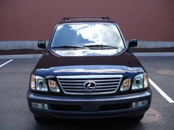 2005 Lexus LX470 Pictures