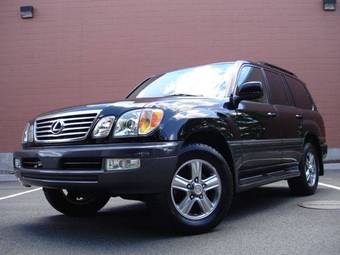 2005 Lexus LX470 Pictures