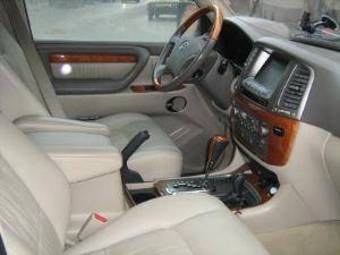 2005 Lexus LX470 Photos