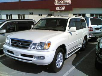 2005 Lexus LX470 Pictures
