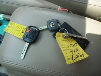 2005 Lexus LX470 Pictures
