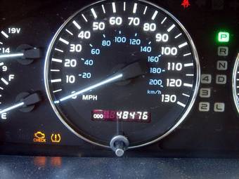 2005 Lexus LX470 Pictures