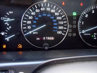 2005 Lexus LX470 Pictures