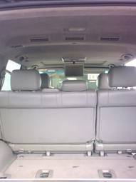 2005 Lexus LX470 Pictures