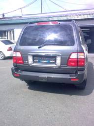 2005 Lexus LX470 Pics