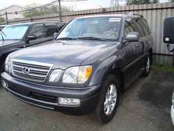 2005 Lexus LX470 Photos