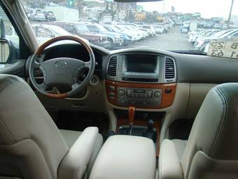 2005 Lexus LX470 Wallpapers