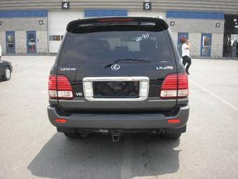 2005 Lexus LX470 Photos