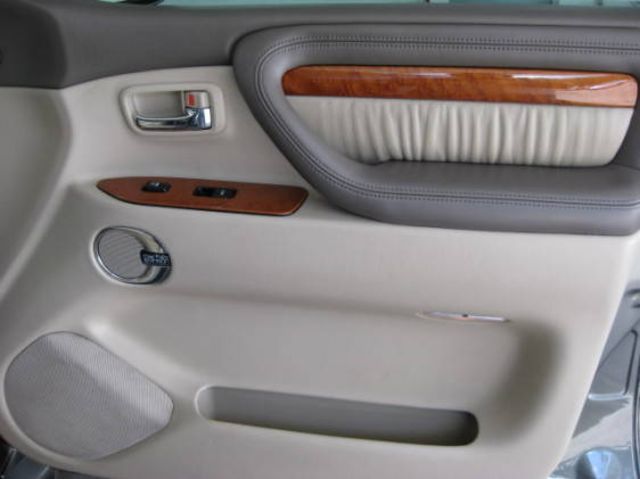 2006 Lexus LX470