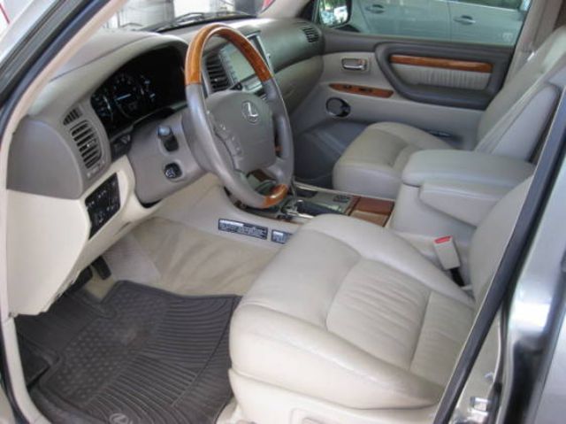 2006 Lexus LX470