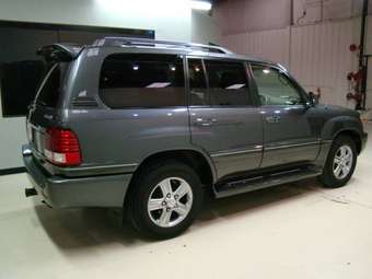2006 Lexus LX470 Photos