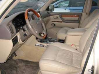 2006 Lexus LX470 Pics