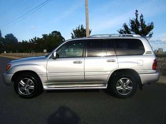 2006 Lexus LX470 Pictures