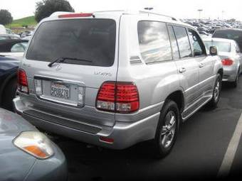 2006 Lexus LX470 Pictures