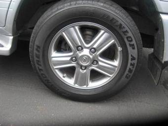 2006 Lexus LX470 Photos