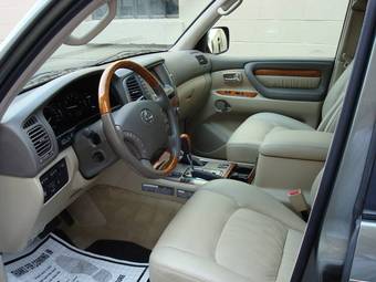 2006 Lexus LX470 Pics