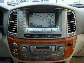 2006 Lexus LX470 Pictures
