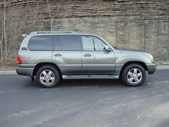 2006 Lexus LX470 Photos