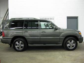 2006 Lexus LX470 Pictures