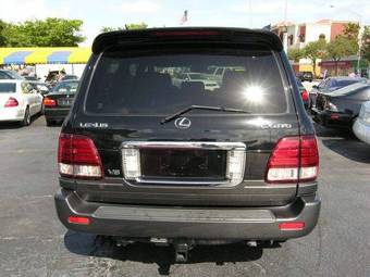 2006 Lexus LX470 Photos