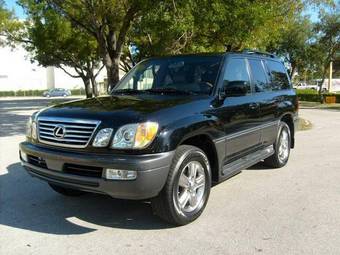 2006 Lexus LX470 Pictures