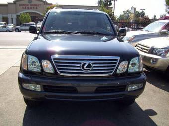 2006 Lexus LX470 Pictures