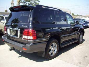 2006 Lexus LX470 Pictures