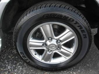 2006 Lexus LX470 Pics