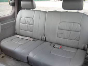 2006 Lexus LX470 Pictures