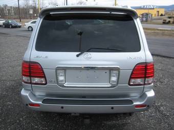 2006 Lexus LX470 Pics