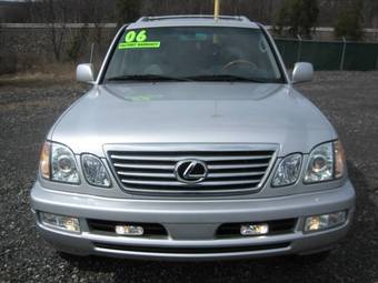 2006 Lexus LX470 Pictures