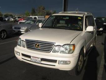 2006 Lexus LX470 Photos