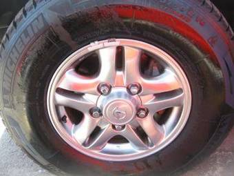 2006 Lexus LX470 Pictures