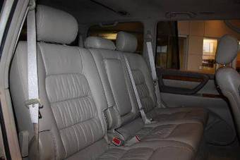 2006 Lexus LX470 Photos