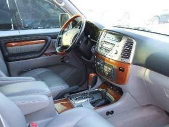 2006 Lexus LX470 Pics
