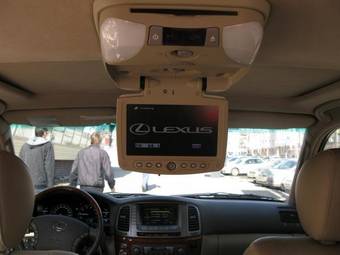 2006 Lexus LX470 Pictures