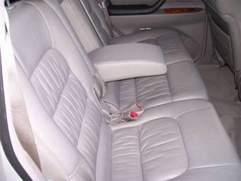 2006 Lexus LX470 Photos